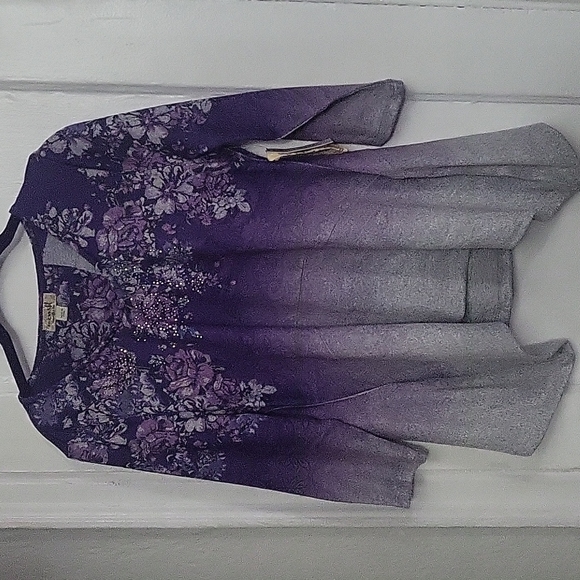 Purple Top - Picture 1 of 6